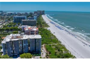 520 Collier Boulevard, Marco Island, FL 34145 Sold 12/10/24