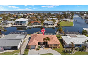 7 Fairview Boulevard, Fort Myers Beach, FL 33931 Sold 11/20/24