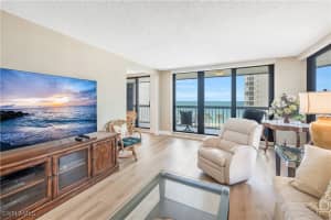 4551 Gulf Shore Boulevard, Naples, FL 34103 - MLS#224082537