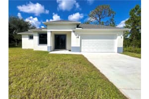 546 Aspen Avenue, Lehigh Acres, FL 33974 Sold 01/17/25