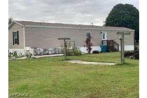 1009 Aster Avenue, Moore Haven, FL 33471 Sold 05/21/25