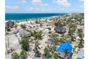 110 Bayview Avenue, Fort Myers Beach, FL 33931 - MLS#224082694