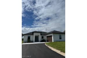 4379 20th Street, Naples, FL 34120 Sold 01/02/25