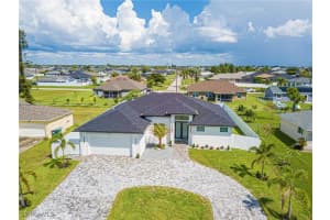 639 2nd Place, Cape Coral, FL 33909 Sold 12/20/24