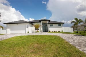 639 2nd Place, Cape Coral, FL 33909 Sold 12/20/24