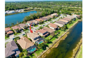 6863 Del Mar Terrace, Naples, FL 34105 Sold 07/22/25