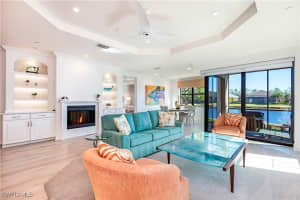 9653 Montelanico Loop 104, Naples