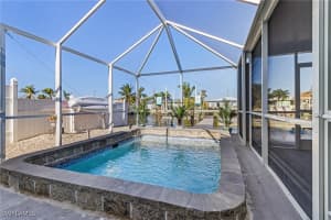 2608 Bayshore Drive, Matlacha, FL 33993 Sold 11/22/24