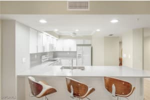 21 Bluebill Ave B-303, Naples