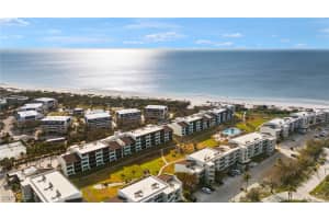 979 Gulf Drive, Sanibel, FL 33957 Sold 12/19/24