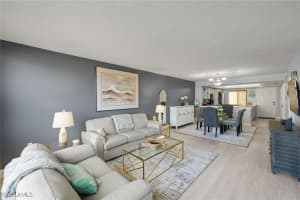 979 Gulf Drive, Sanibel, FL 33957 Sold 12/19/24