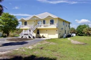 885 39th Avenue, Naples, FL 34120 Sold 05/20/25