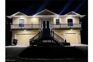 885 39th Avenue, Naples, FL 34120 Sold 05/20/25