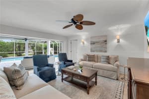 755 Southern Pines Dr, Naples