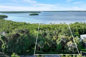 2011 Sheffield Avenue, Marco Island, FL 34145 Sold 09/03/25
