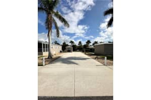 10307 Prairie Iris Trail, Fort Myers, FL 33905 - MLS#224083109