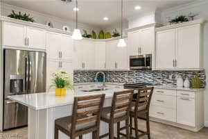 8837 Yucatan Court, Naples, FL 34112 Sold 01/17/25