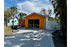 530 Leather Fern Place, Sanibel, FL 33957 Sold 11/12/24