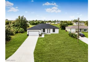 3023 BEECHWOOD Circle, Labelle, FL 33935 Sold 01/27/25