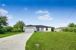 3023 BEECHWOOD Circle, Labelle, FL 33935 Sold 01/27/25