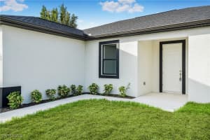 3023 BEECHWOOD Circle, Labelle, FL 33935 Sold 01/27/25
