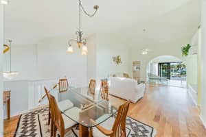 2233 Anchorage Lane, Naples, FL 34104 Sold 05/09/25