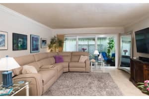 30 Glades Boulevard, Naples, FL 34112 - MLS#224083388