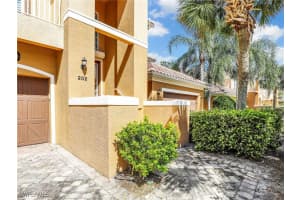 10370 Glastonbury Circle, Fort Myers, FL 33913 - MLS#224083415