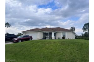 3008 25th Street, Lehigh Acres, FL 33971 Sold 01/03/25