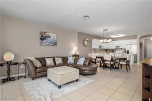 9621 Spanish Moss Way, Bonita Springs, FL 34135 - MLS#224083446