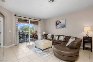 9621 Spanish Moss Way, Bonita Springs, FL 34135 - MLS#224083446
