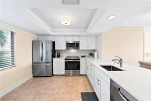 5250 Fox Hollow Drive, Naples, FL 34104 Sold 11/25/24