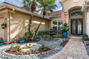 3902 Midshore Drive, Naples, FL 34109 Sold 04/30/25
