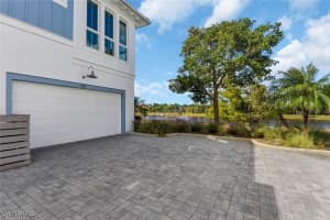 6561 Dominica Drive, Naples, FL 34113 - MLS#224083649