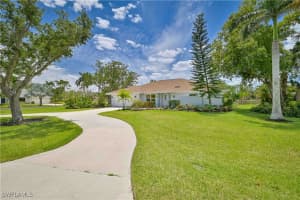 28211 Winthrop Circle, Bonita Springs, FL 34134 - MLS#224083857