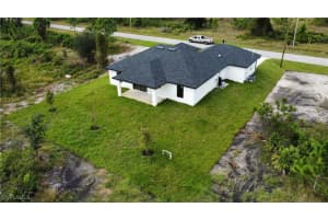 1043 Manta Avenue, Lehigh Acres, FL 33974 Sold 02/28/25