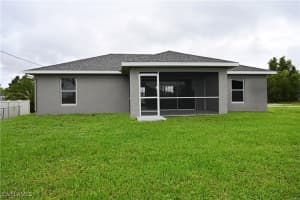 326 29th Terrace, Cape Coral, FL 33909 Sold 04/16/25