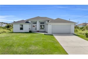 3309 37th Street, Lehigh Acres, FL 33976 Sold 02/27/25
