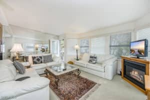 2069 Flycaster Point, Naples, FL 34120 Sold 04/10/25