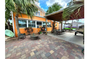 2602 Bayshore Drive, Cape Coral, FL 33993 Sold 04/04/25