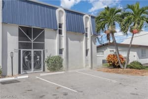 4912 Vincennes Street, Cape Coral, FL 33904 - MLS#224084264