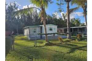 110 Moon Bay Street, Naples, FL 34114 Sold 12/06/24