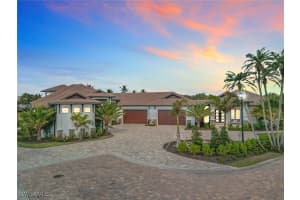 14201 Bay Dr, Fort Myers