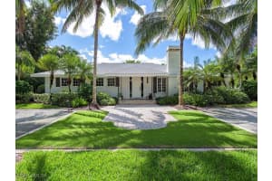206 1st Avenue, Naples, FL 34102 - MLS#224084367