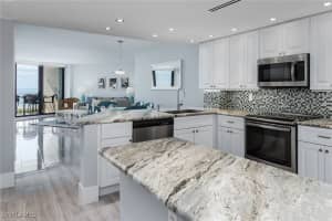440 Seaview Court, Marco Island, FL 34145 Sold 05/30/25