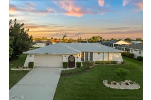 511 18th Avenue, Cape Coral, FL 33990 - MLS#224084463