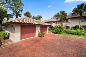 3207 Horse Carriage Way, Naples, FL 34105 Sold 12/02/24
