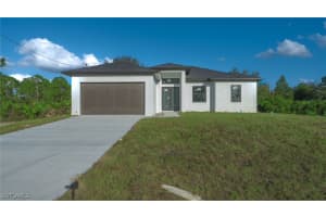 833 Burns Avenue, Lehigh Acres, FL 33974 Sold 01/31/25