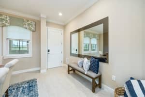 21530 Strada Nuova Cir C-307, Estero