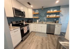 820 110th Avenue, Naples, FL 34108 - MLS#224084602